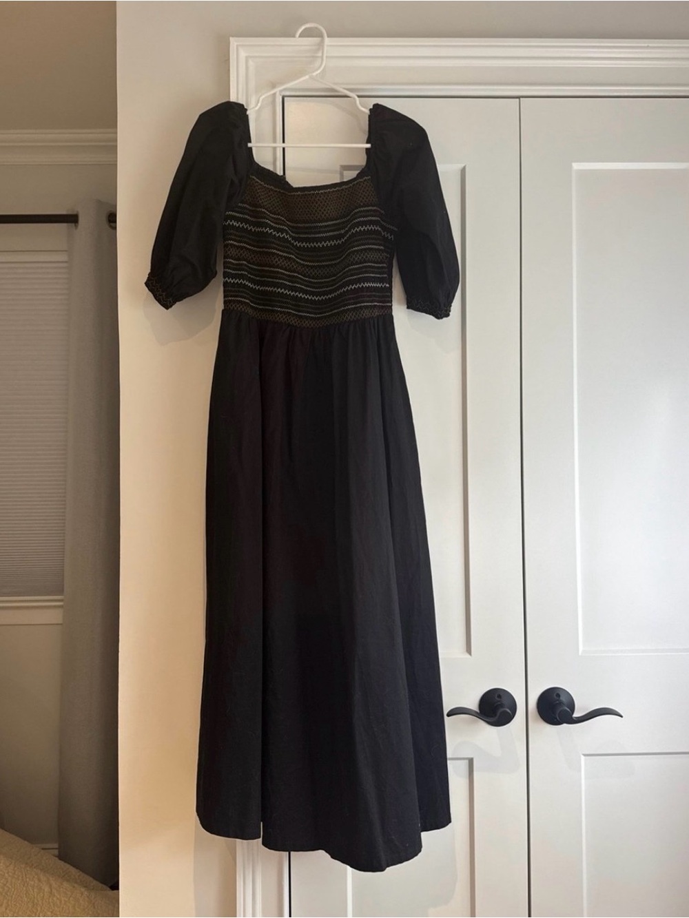Old Navy Black Maxi Dress with Smocked Bodice and Puff Sleeves